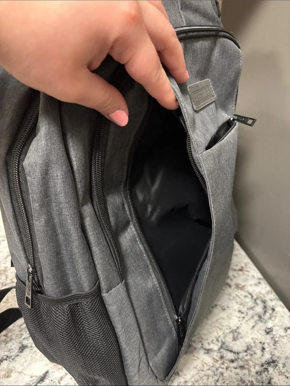 Gray Men's Backpack – Durable Everyday Laptop Bag